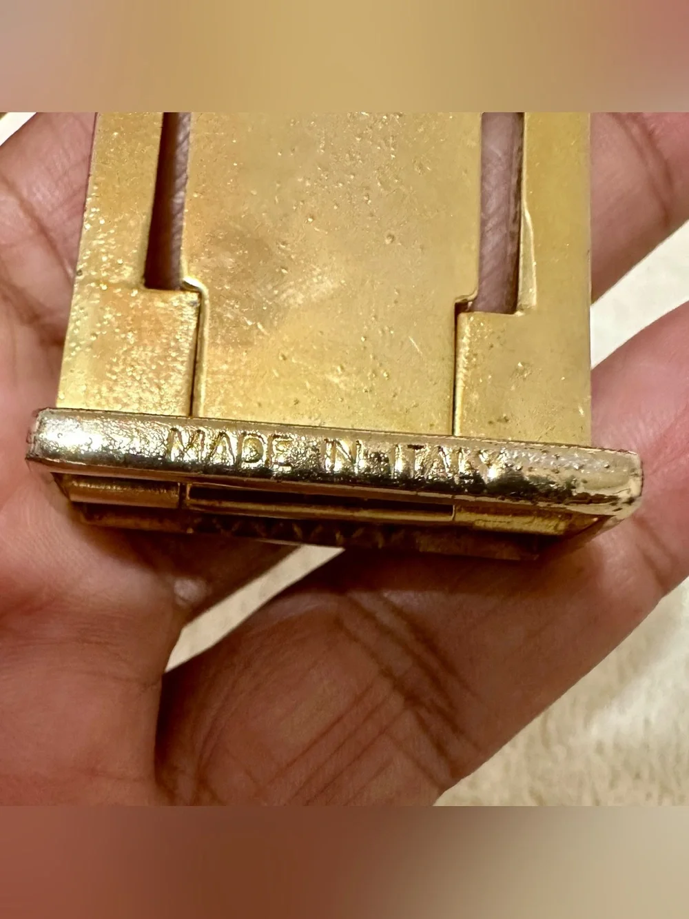 Vintage Gold S Logo 1